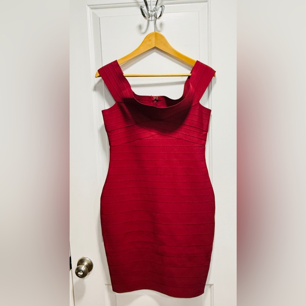 Elegant Bandage Red Off Shoulder Dress S Large